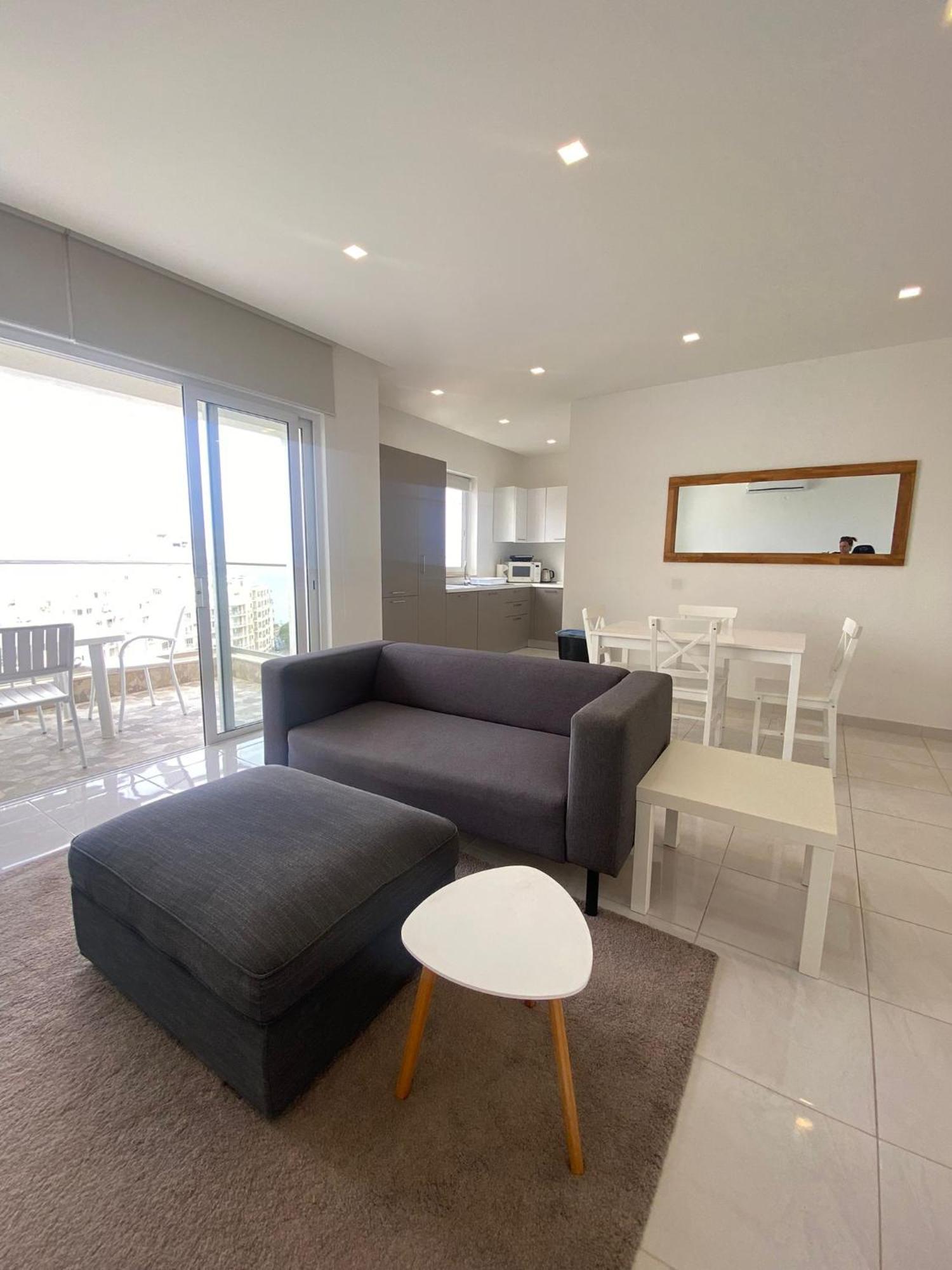 Spectacular Distant Seaview Apt スリーマ エクステリア 写真